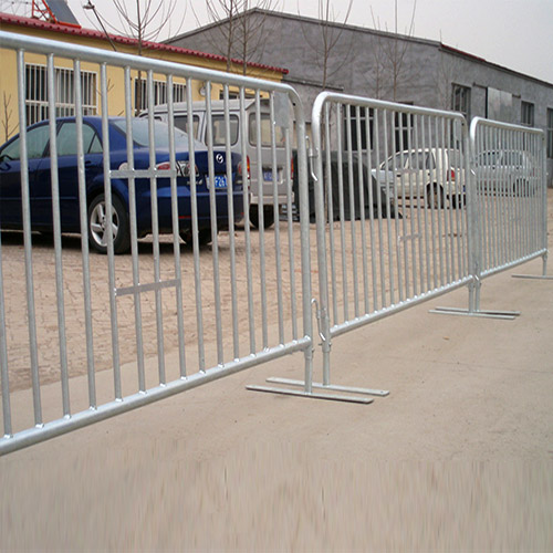 Crowd-Control-Barrier1